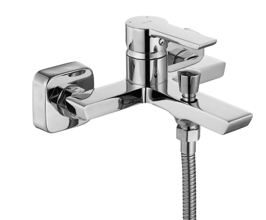 chromowana bateria wannowa Rea bateria wannowa z napowietrzonym perlatorem nowoczesna bateria wannowa ścienna bateria z głowicą ceramiczną elegancka b