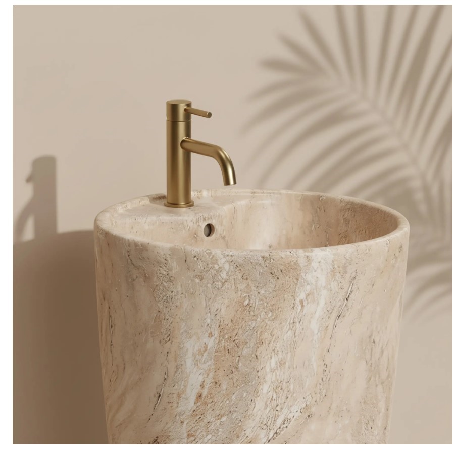 wolnostojąca umywalka”, „imitacja kamienia”, „nowoczesny design łazienki”, „ceramika sanitarna”, „umywalka w formie postumentu”, „naturalne wykończeni