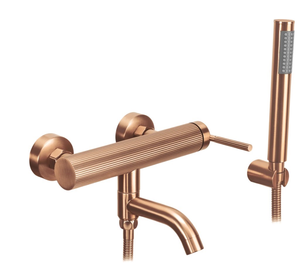 bateria wannowa złota szczotkowana bateria ścienna Rea nowoczesna bateria wannowa ruchoma wylewka bateria elegancka bateria do łazienki bateria wannow